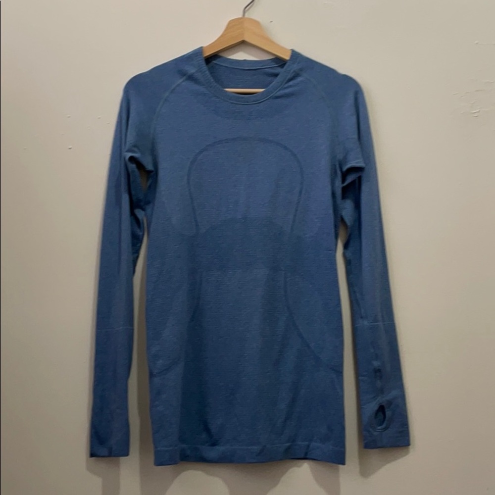 Lululemon Swiftly Tech Long Sleeve - Blue - Size 4